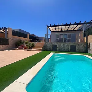  Villa Ajana